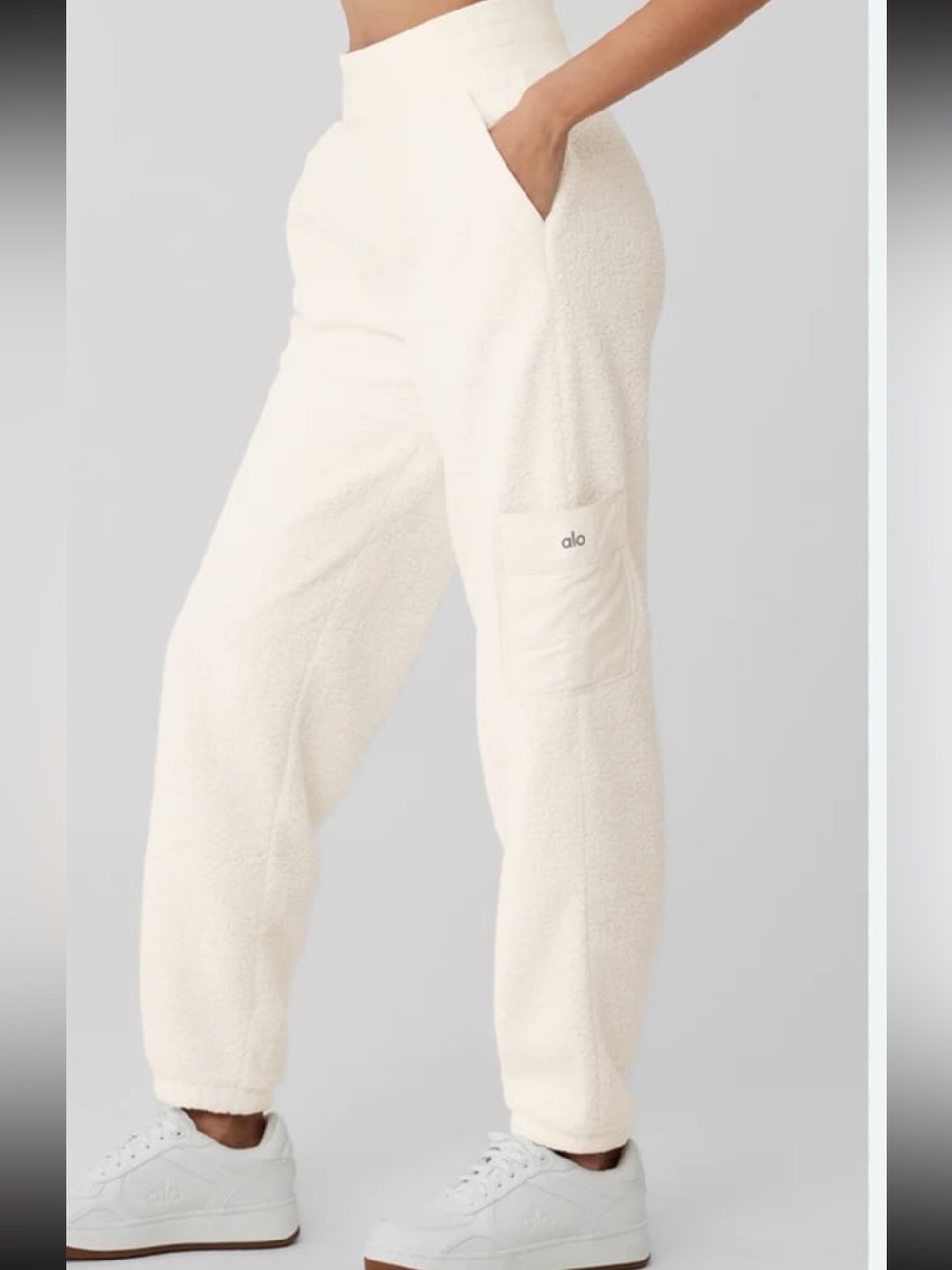 alo yoga micro sherpa high-waist solstice sweatpants in ivory